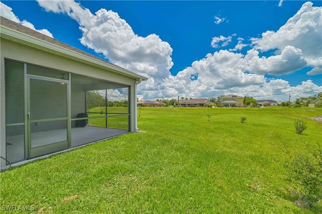 Building Photo - 208 Castile Ct