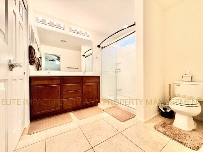 Building Photo - 10728 E Sanctuary Ridge Ln