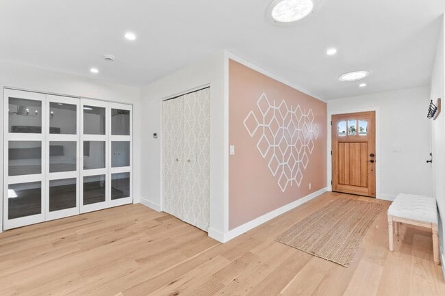 Building Photo - 5825 Laguna Seca Way