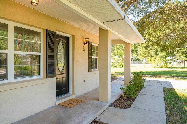 Building Photo - 241 Cantio Ave