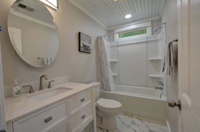 Building Photo - 23950 Coats Rd