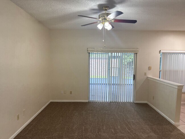 Building Photo - 2861 Falling Tree Cir