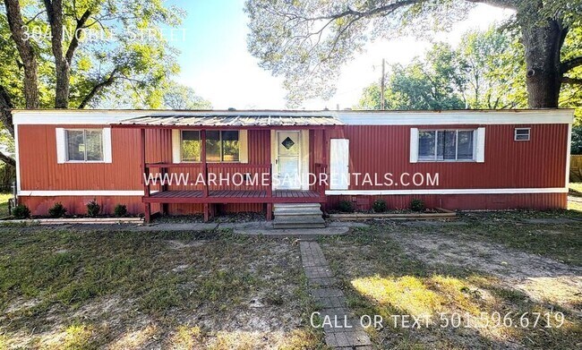 Primary Photo - 304 Noble St