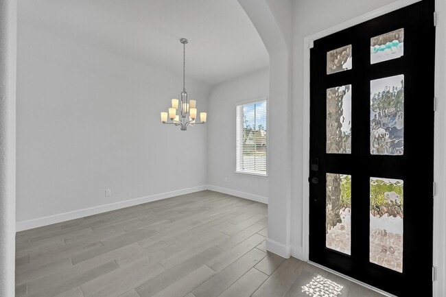 Building Photo - 15835 Bird of Paradise Dr