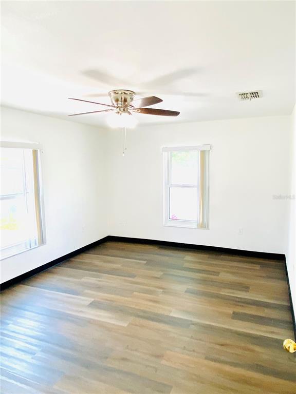 Building Photo - 659 Jaguar Ct