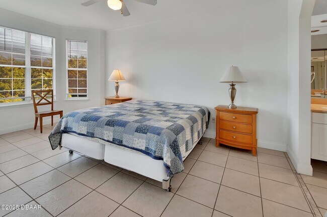 Building Photo - 4623 Rivers Edge Village Ln