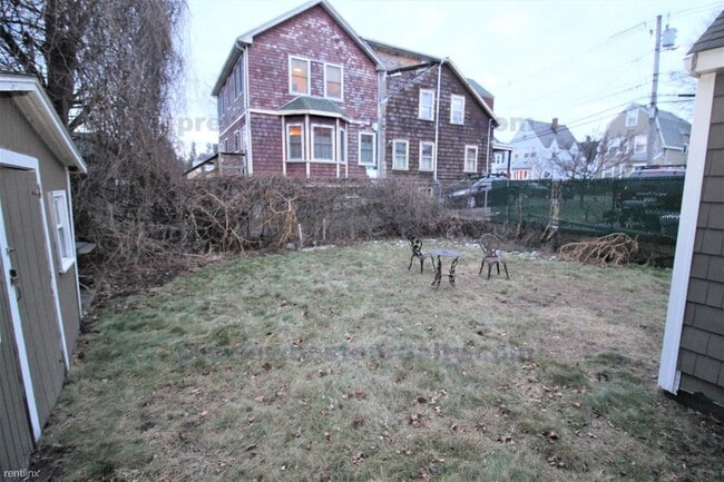 Building Photo - 67 Hopedale St