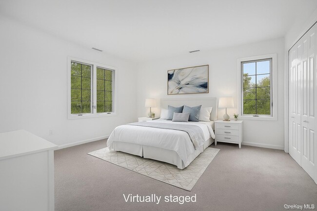 Building Photo - 2102 Martingale Dr