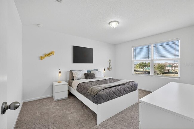 Building Photo - 1691 Bear Mountain Dr