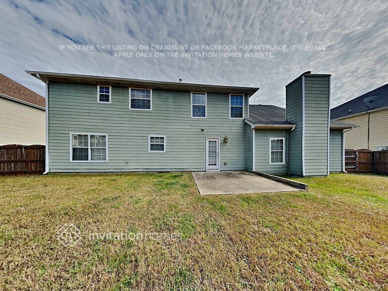 Building Photo - 372 Othello Dr