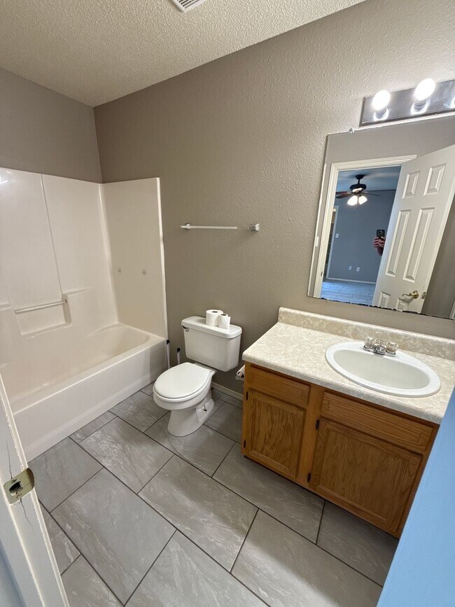 Building Photo - 3 bed, 2 bath, 2 car garage House, yard care included