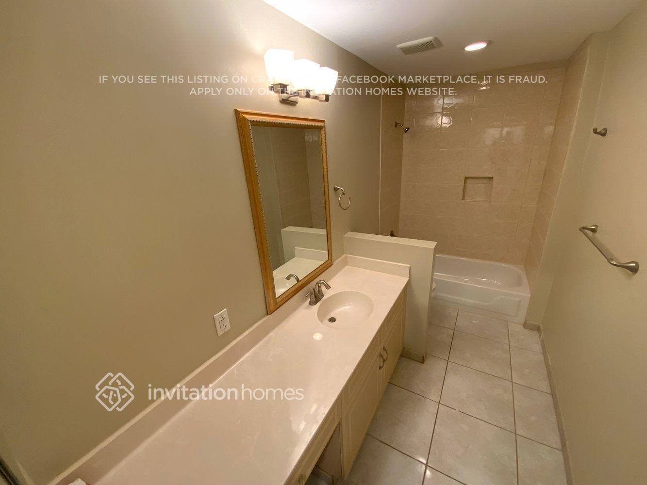 Building Photo - 12400 Summer Springs Dr