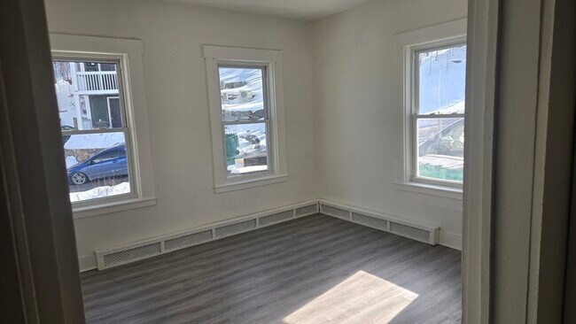 Building Photo - 29 Beech St