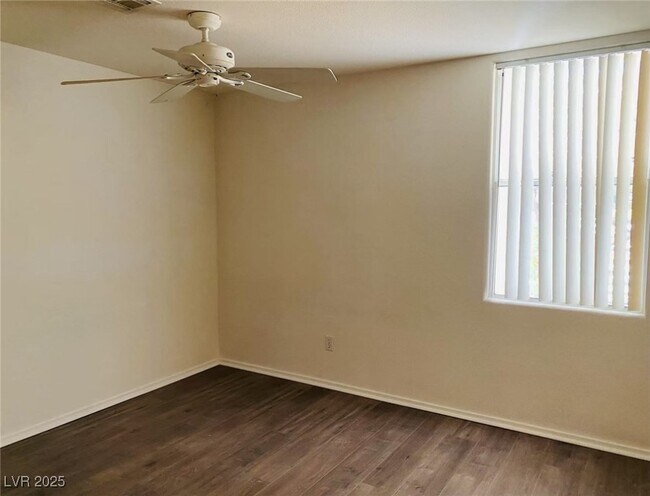 Building Photo - 908 Duckhorn Ct