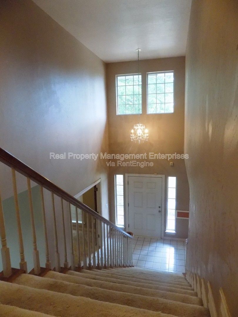 Building Photo - 10018 Birkenhead Ct