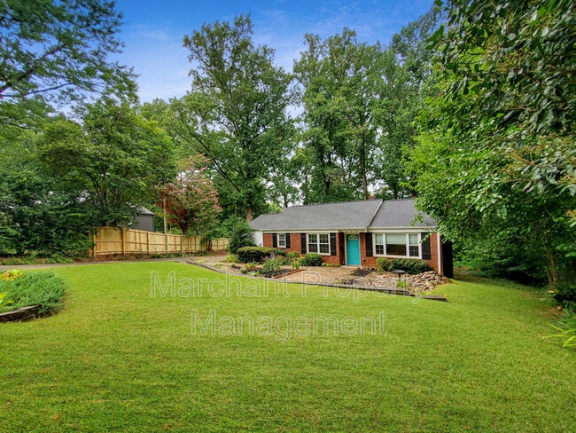 Building Photo - 333 Ridgecrest Dr