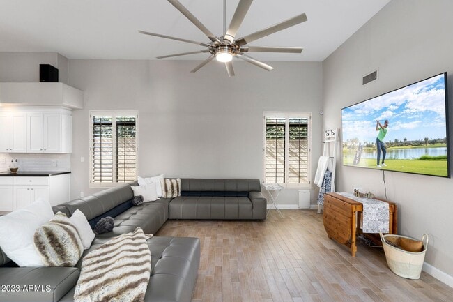 Building Photo - 7466 E Cochise Rd