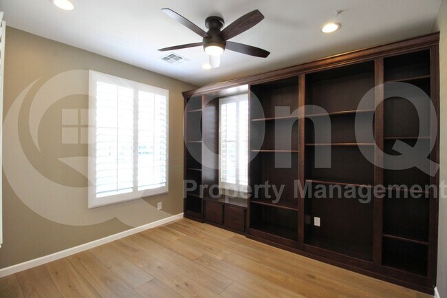 Building Photo - 12728 W Desert Vista Trail