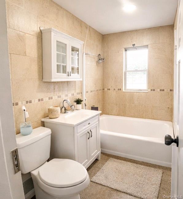 Building Photo - 109-19-10202 202nd St