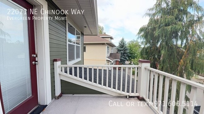 Building Photo - 22071 NE Chinook Way