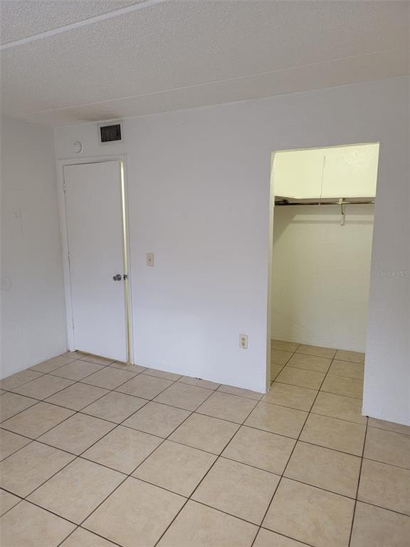 Building Photo - 1216 Kennedy Rd