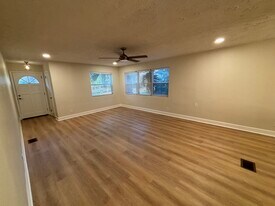 Building Photo - 3142 Belden Cir