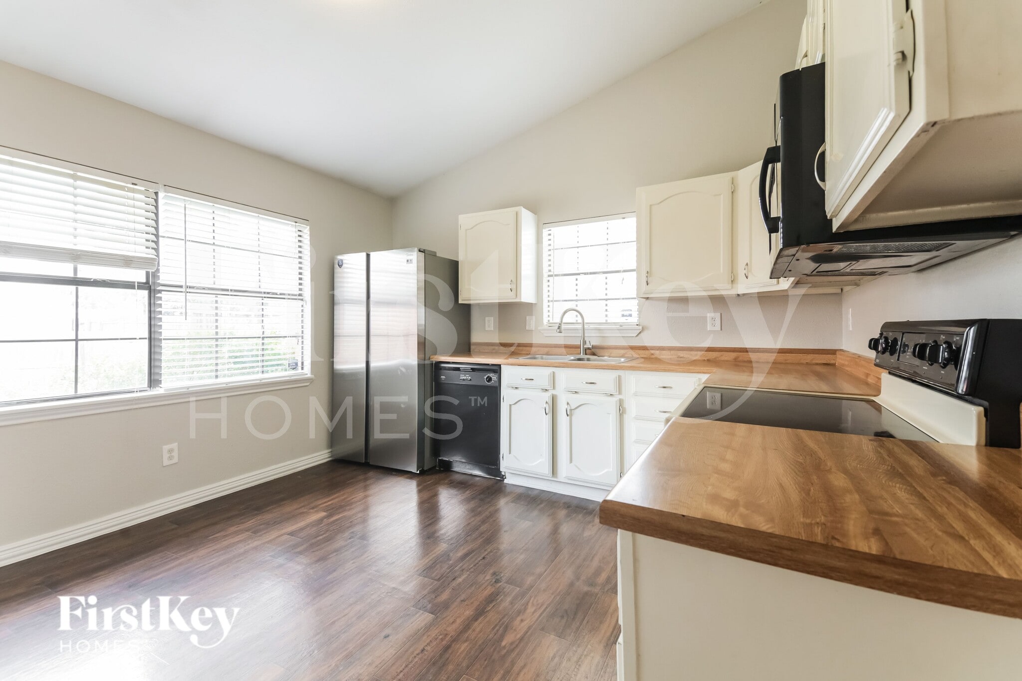 Building Photo - 4412 Hale St