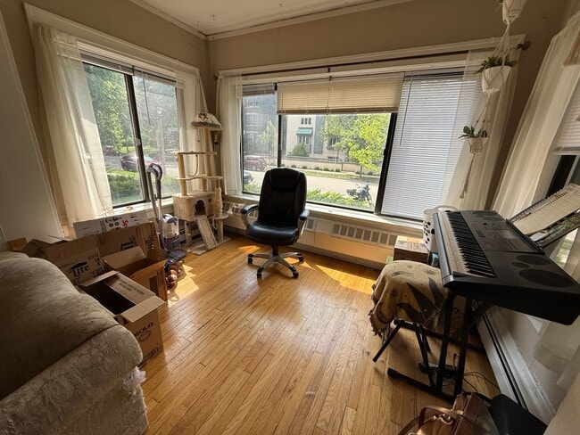Interior Photo - 2564 Lake
