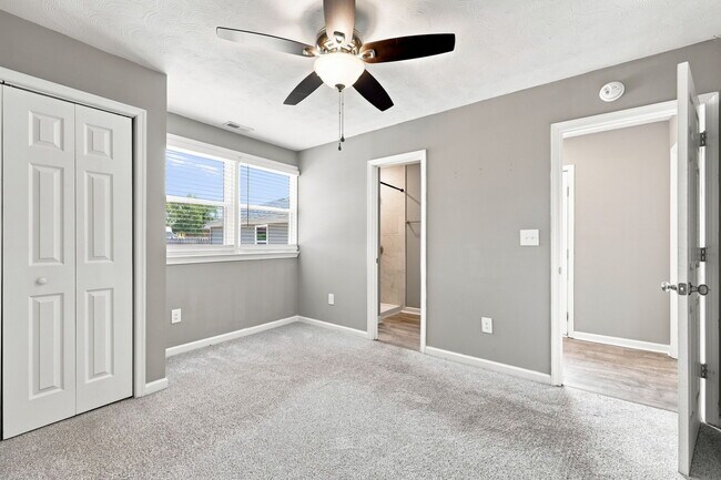 Building Photo - 1305 Yeadon Rd