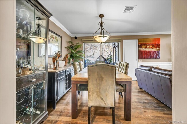 Building Photo - 8 Fawn Ridge