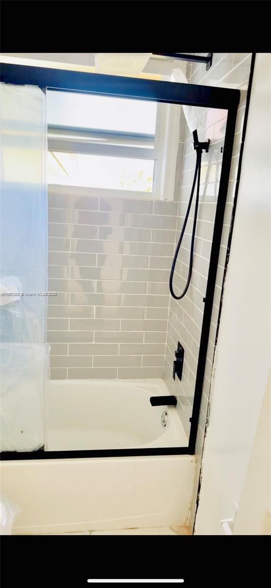 Building Photo - 2280 SW 43rd Ave