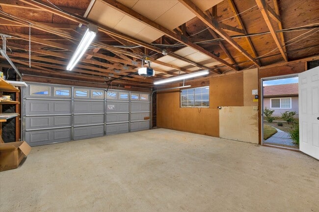 Building Photo - 1488 Indianapolis Ave