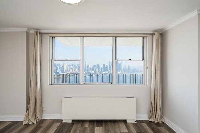 Building Photo - 6040 JFK Blvd E