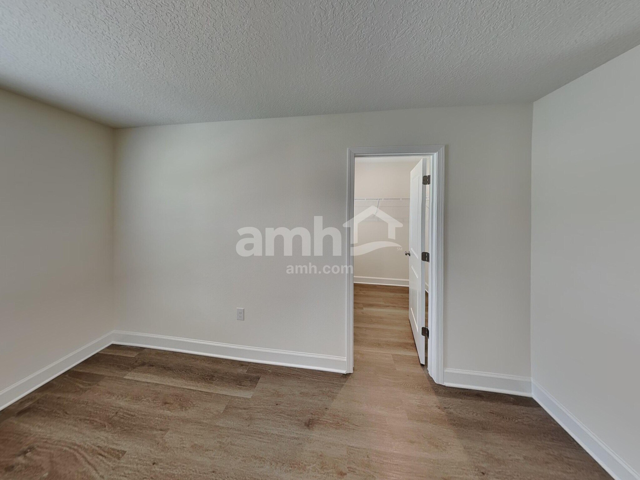 Building Photo - 2558 Belfort Lndg Ct
