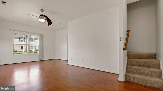 Building Photo - 11011 Coreys Way