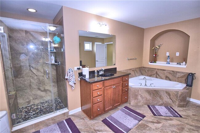 Building Photo - 3707 Guildhall Trail
