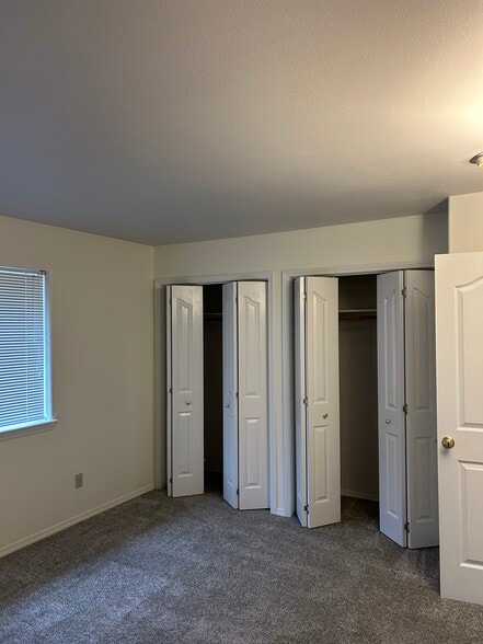 Building Photo - 4208A Nola Loop Rd