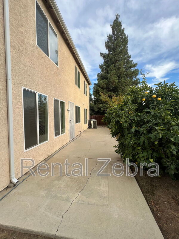 Building Photo - 1732 Presidio Ct