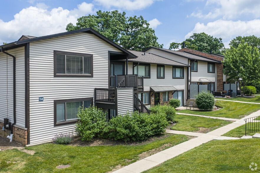 Primary View - Arrive Oak Brook Heights