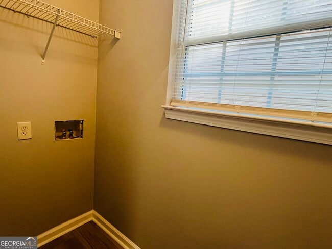 Building Photo - 105 Granite St