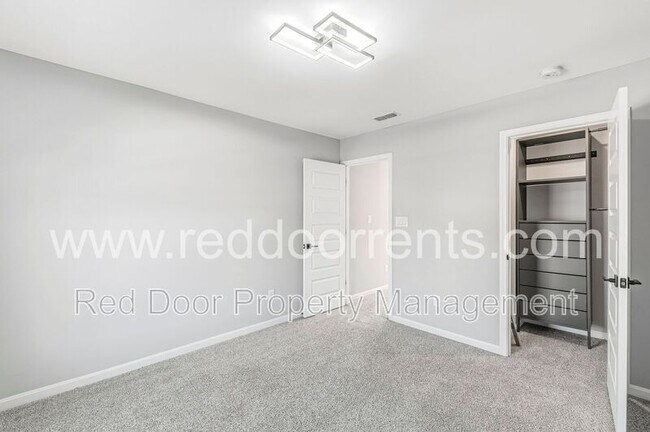 Building Photo - 7941 Nicoson Ln