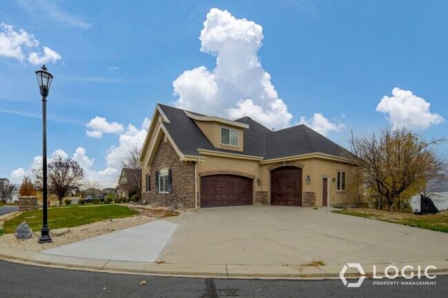 Building Photo - 1852 Centennial Blvd