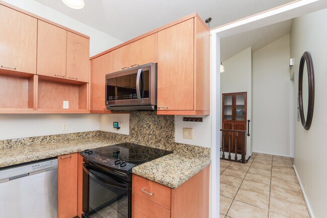 Building Photo - 99-1362-1362 Hele Mauna Pl