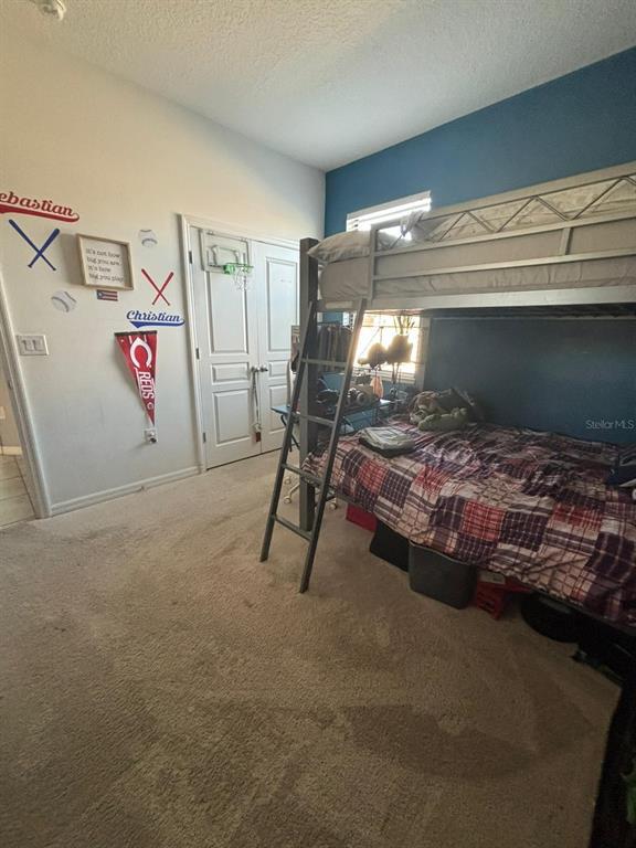 Building Photo - 1000 Vicenza St