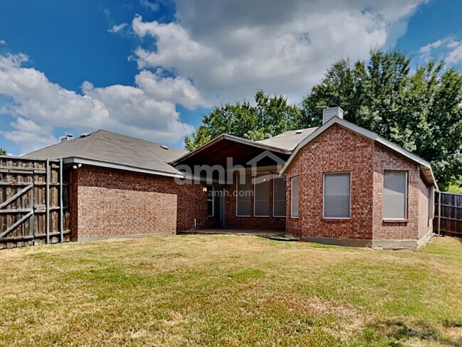 Building Photo - 702 Bethany Lake Blvd