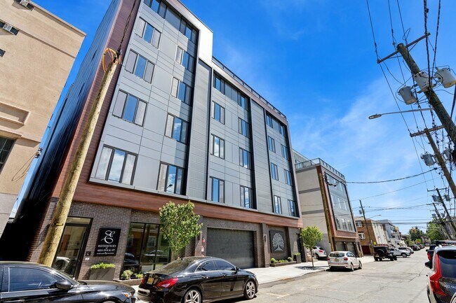 Building Photo - E Residences @ 6810 Polk St