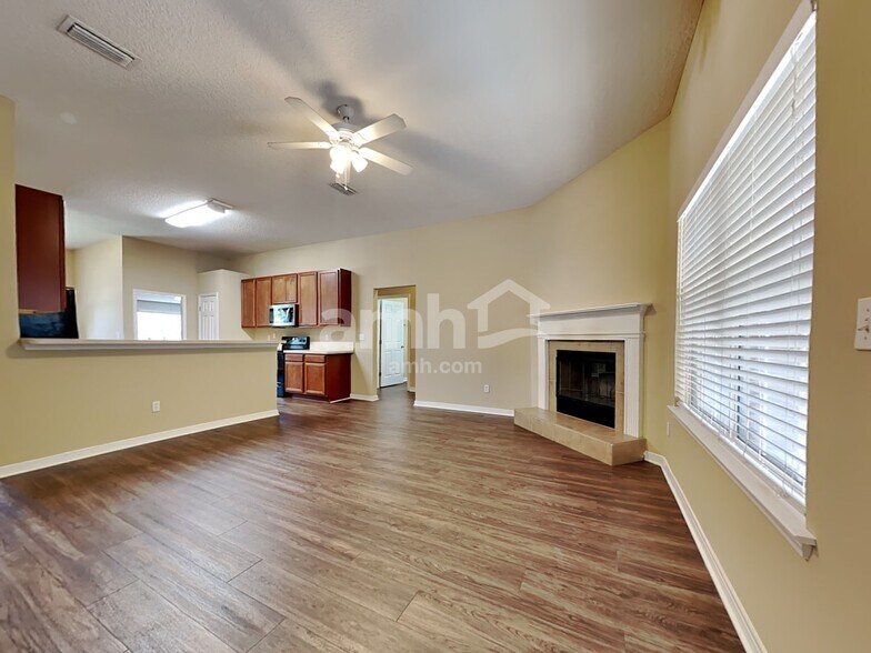 Building Photo - 2091 Cherokee Cove Trl