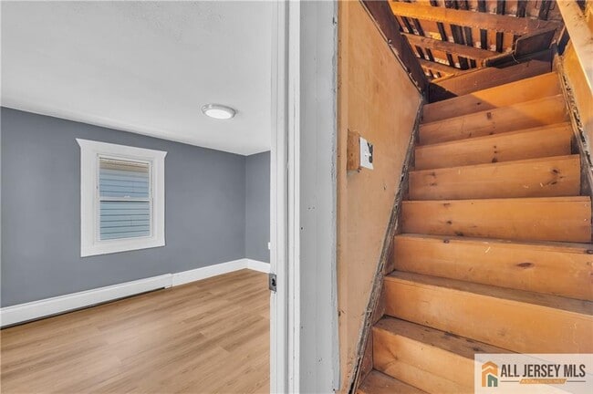 Building Photo - 51 Levinson Ave