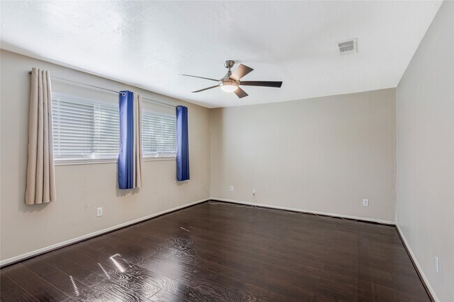 Building Photo - 8903 Wilson Reid Dr