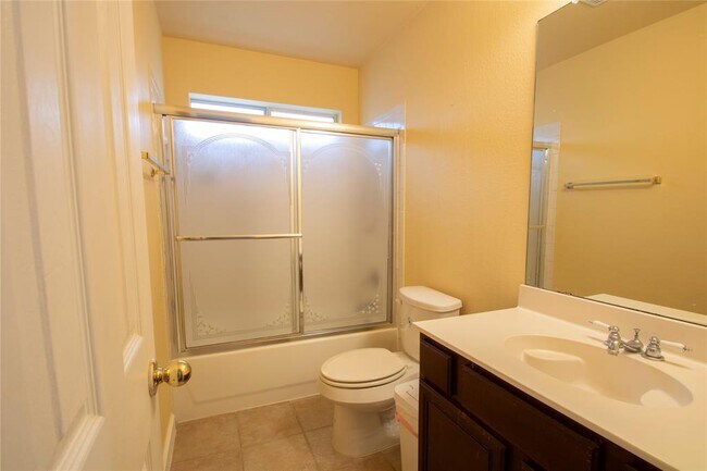 Building Photo - 19100 Ventana Ct